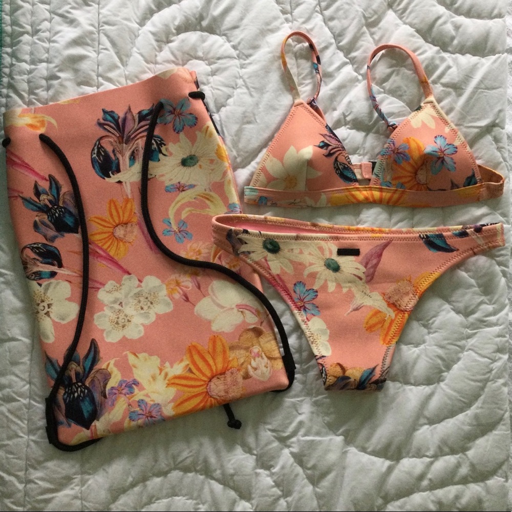 Triangl pink floral bikini with string bag  XS
